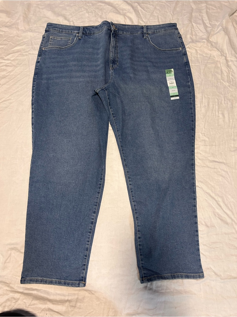 Terra & Sky Women Plus Size Straight Leg Jeans 26W **2 jeans **
